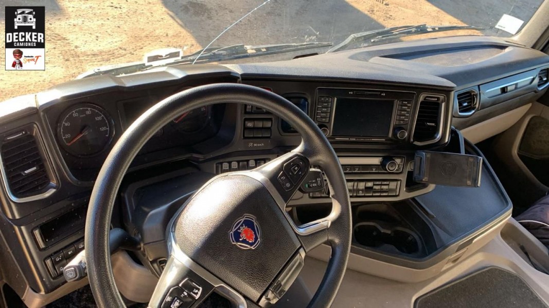 https://admin.usados.rutasurtrucks.com.ar/uploads/croped/2025-06-18-01-13-12a68fea93-123b-4055-91d0-d66817aa6f2a.jpeg
