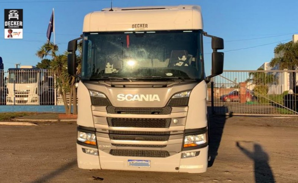 https://admin.usados.rutasurtrucks.com.ar/uploads/croped/2025-06-18-01-13-1321fdafc5-b3e4-412e-b697-fb5150002508.jpeg